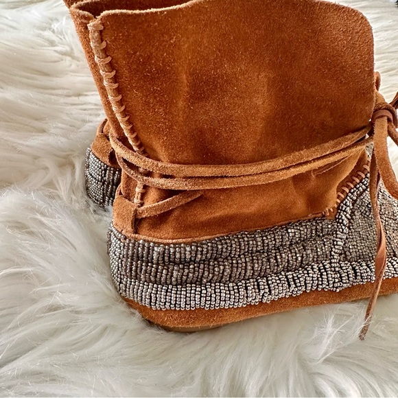 HOUSE OF HARLOW 1960 MADDIE MOCCASIN BOOTIES - Picture 5 of 12